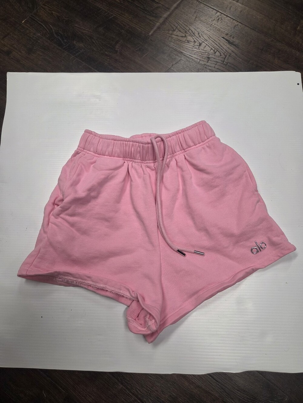 Alo Accolade Short Sweet Pink Bubblegum Shorts Athletic Drawstring Size S - Picture 2 of 6